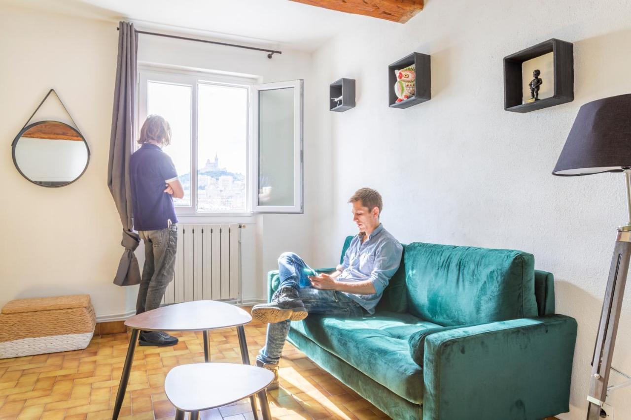 Hostel Ambassade Bretonne Vieux-Port マルセイユ エクステリア 写真
